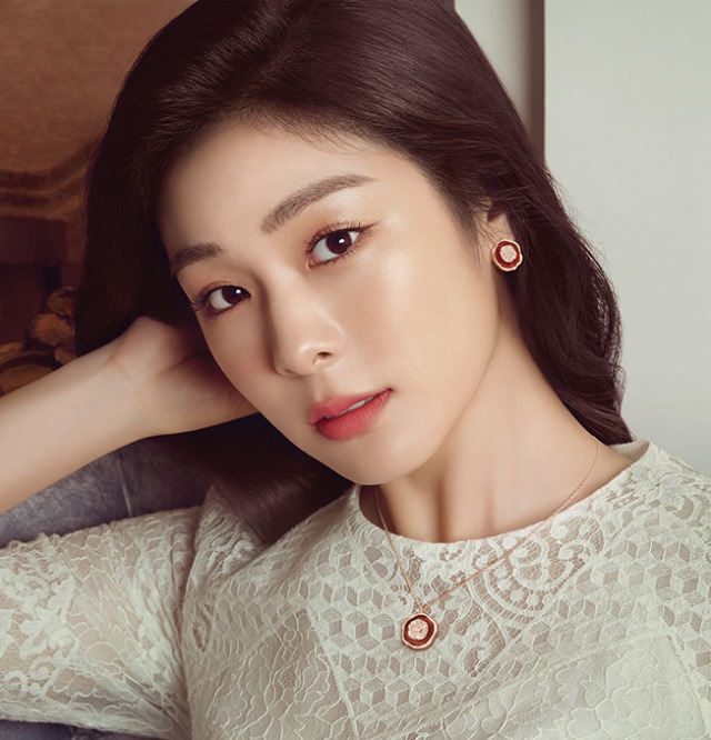 제이에스티나 (1).jpg