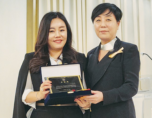 우하나서애란443.jpg